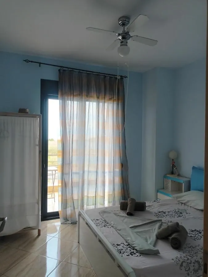 Hara'S Apartments Psakoudia Villa